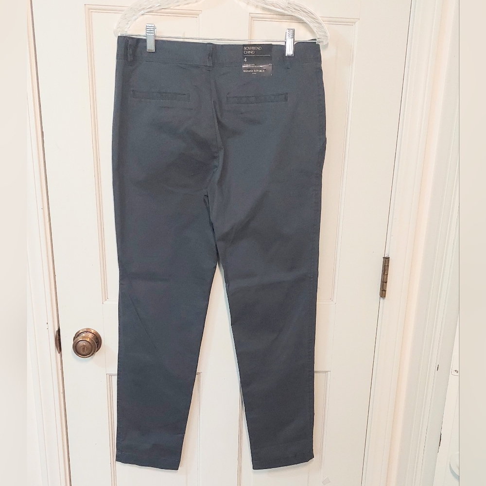 NWT Banana Republic Slate Gray Boyfriend Chino Pants, Size 4 - Picture 3 of 9